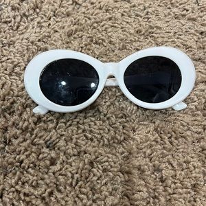white clout goggle glasses